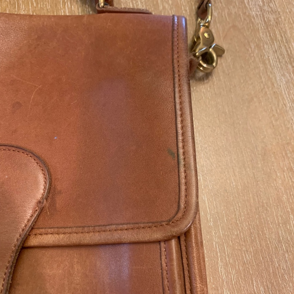Vintage Coach Station Bag In British Tan - Picture 9 of 16